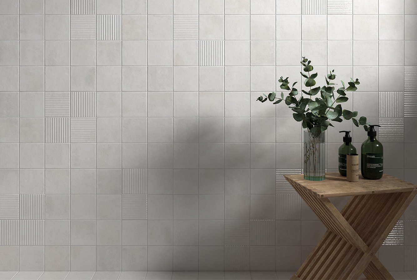RAKU / WHITE / LINE WHITE